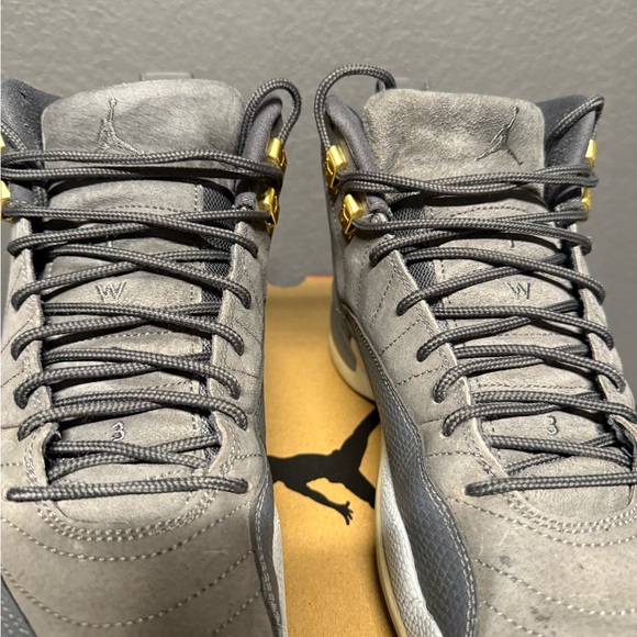 Jordan Athletic Shoes in Gray and Gold - Picture 8 of 12